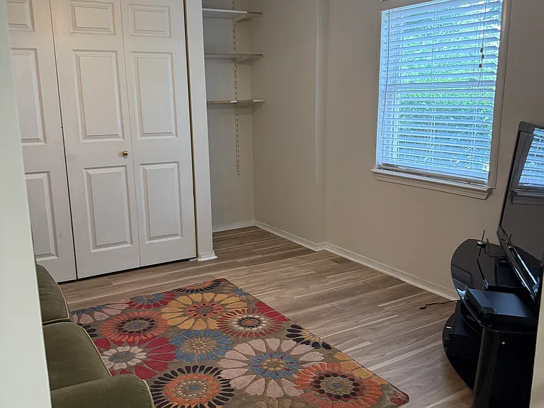 Riverbirch Ln — Photo 10