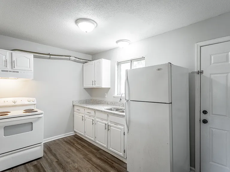 4407 Delashmitt Rd — Photo 11