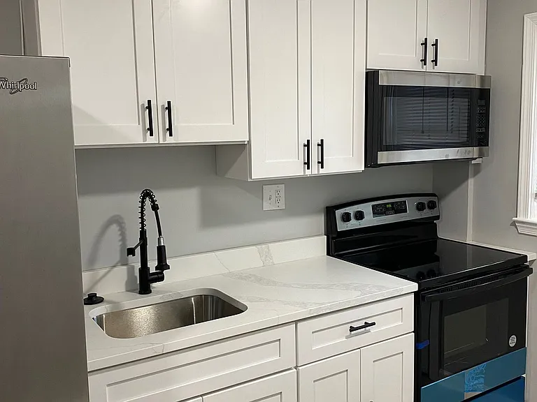 1212 Sherwood Ave #C-700 — Photo 18