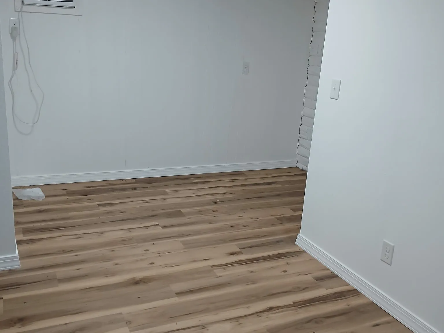 Studio, 400 sqft, $900 — Photo 3