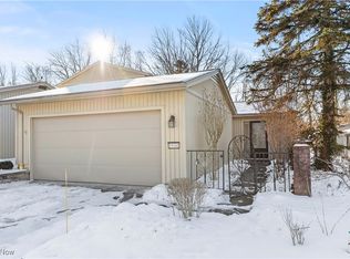 19341 Idlewood Trl, Strongsville, OH 44149