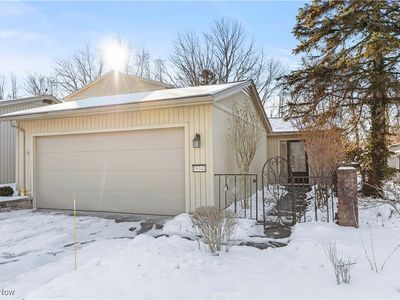 19341 Idlewood Trl, Strongsville, OH, 44149