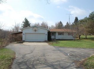 5488 E Mount Morris Rd, Mount Morris, MI 48458