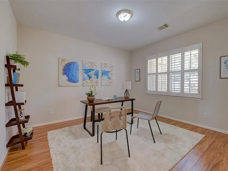 22514 Jutewood Ln — Photo 12