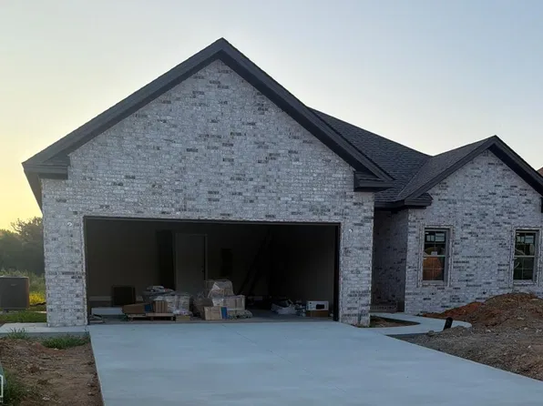 5404 Creekview Dr, Jonesboro, AR 72404