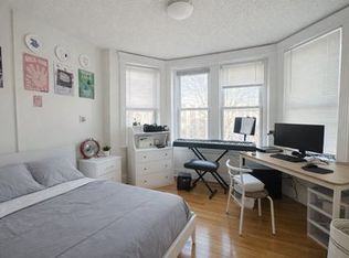 165 Hemenway St APT 13, Boston, MA 02115