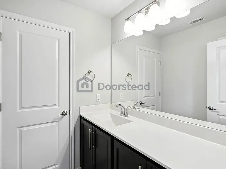 8207 Cottage Rose Dr — Photo 38