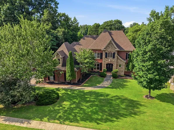 9162 Randle Valley Dr, Cordova, TN 38018
