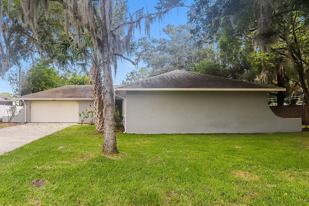 3 bed, 2.0 bath, 1535 sqft, $3,140 — Photo 1