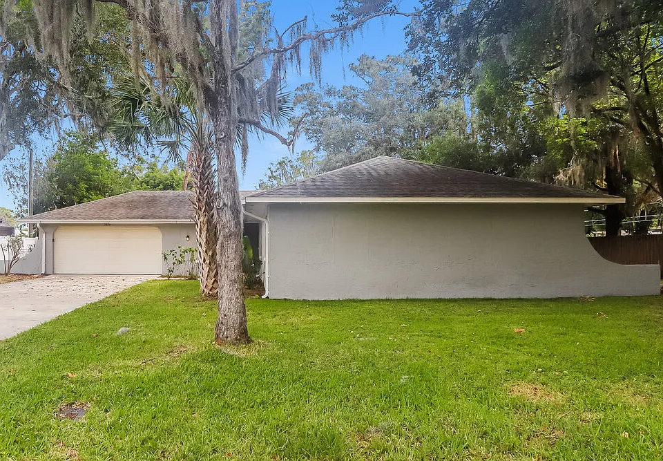 3420 Cindy Ln
