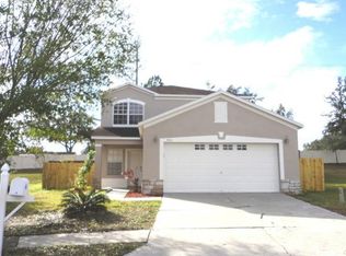 901 Lake Shore Ranch Dr, Seffner, FL 33584