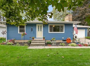 147 W Gardner St, Sparta, MI