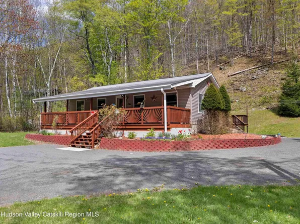 296 Diamond Notch Road, Lanesville, NY 12450