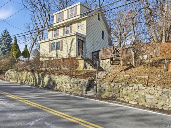 37 Wayne Avenue, Stony Point, NY 10980