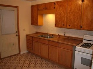 2017 1/2 Wisconsin Ave, Superior, WI 54880