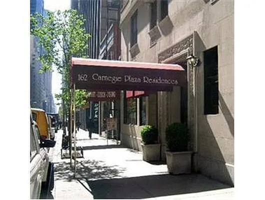 Sold by Douglas Elliman | media 15