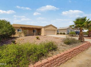 445 W Reizen Dr, Morristown, AZ 85342
