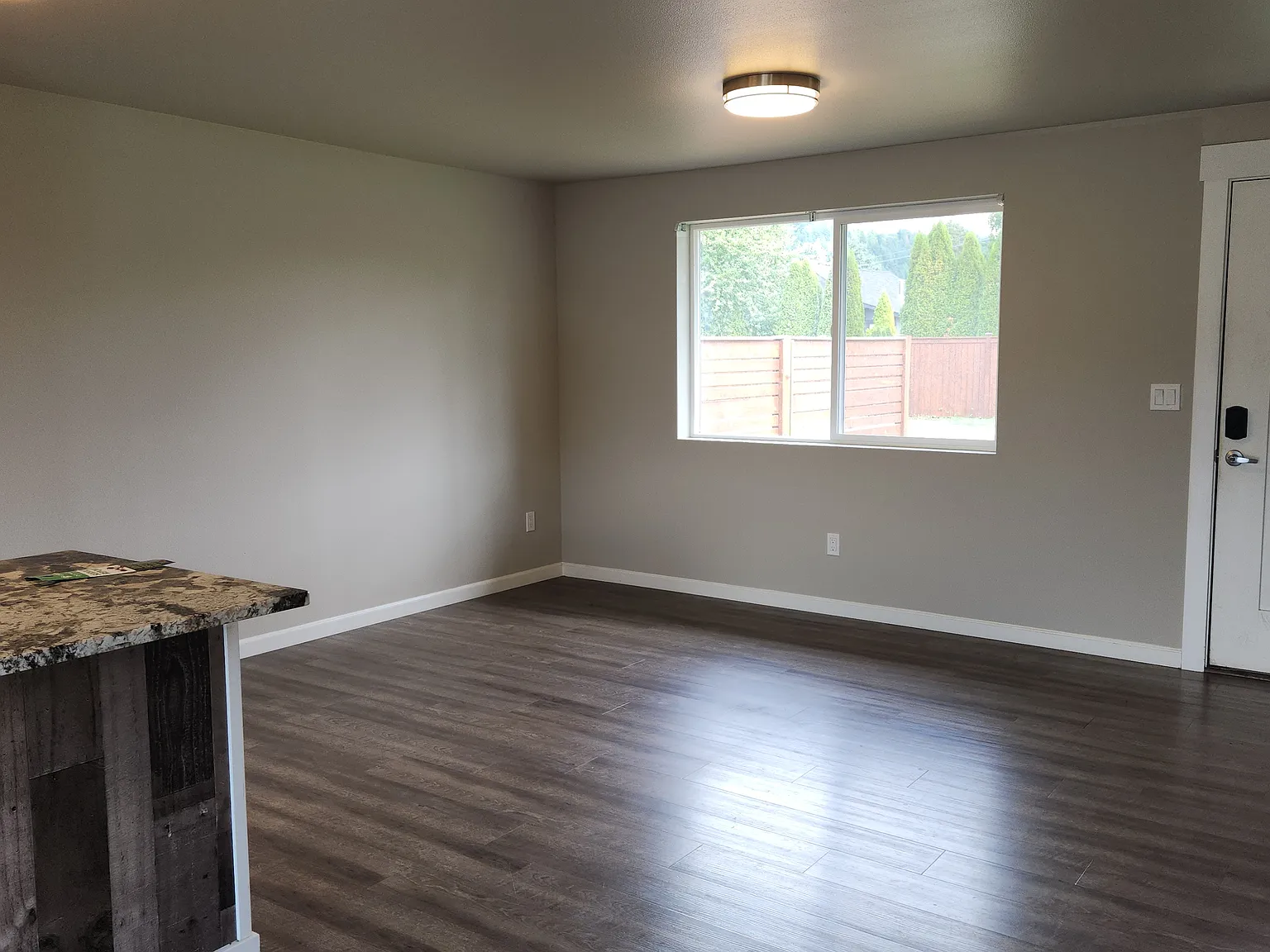 112 Ammons Ln NE — Photo 2