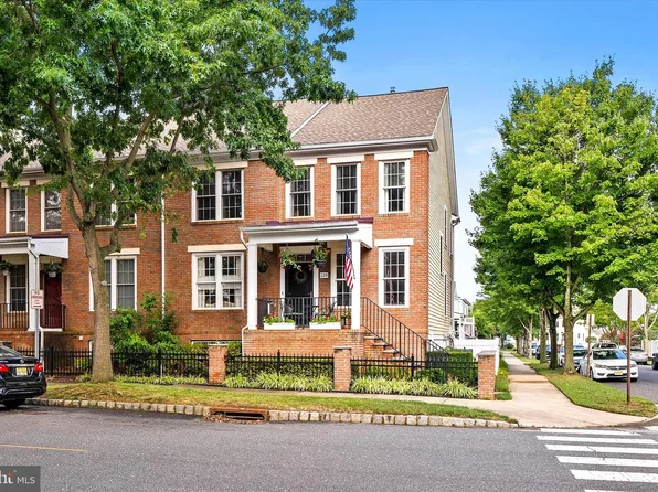 129 Heritage St, Robbinsville, NJ 08691
