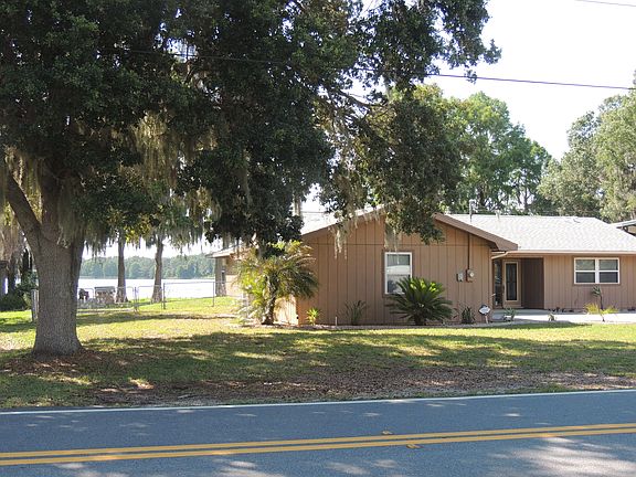 3rd image of 10045 W Riverwood Dr