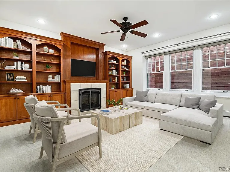 2327 S Columbine St — Photo 18