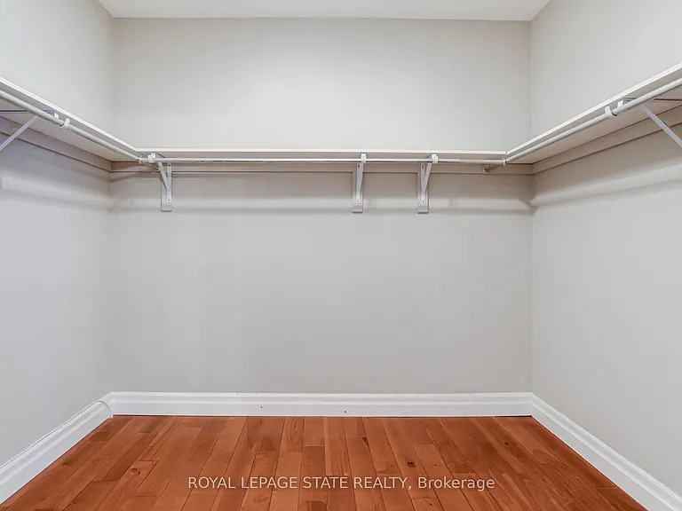 931 Southcote Rd — Photo 34