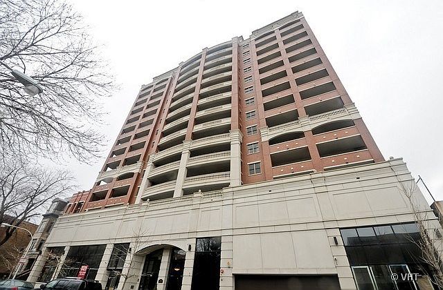 1st image of 828 W Grace St APT 1206
