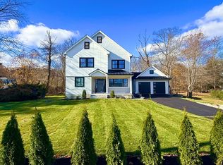405 Blue Hill Ave, Milton, MA 02186