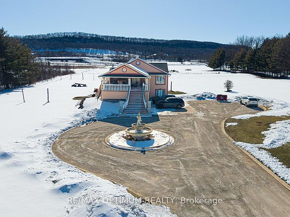 2nd image of 52 Peru Rd