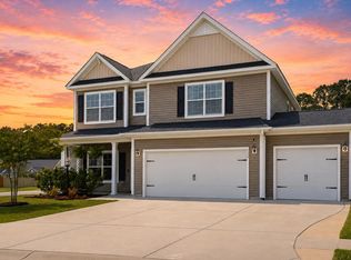 116 Ancestry Ln, Moncks Corner, SC 29461