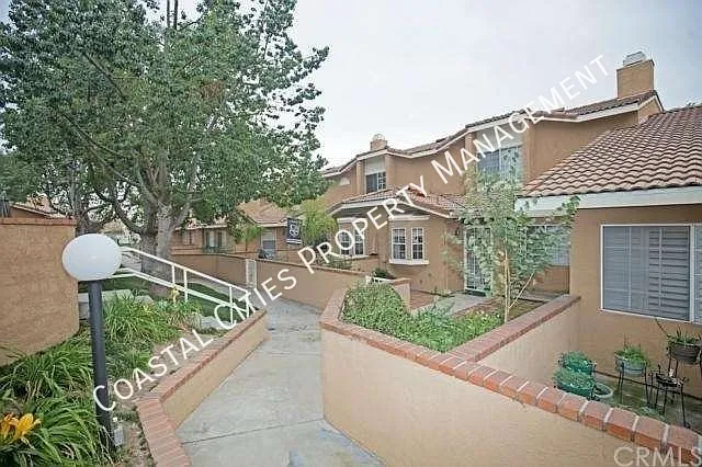 10020 1/2 Base Line Rd #1 — Photo 1