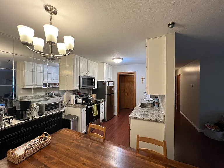 5725 Blake Rd S #104 — Photo 5