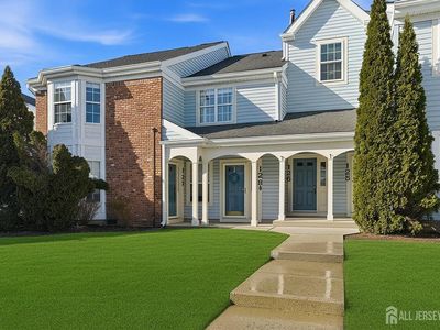 128 Tulip Ln, Freehold, NJ, 07728