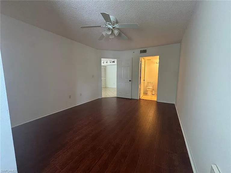 8930 Colonnades Ct E #627 — Photo 9