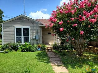 2107 Saunders St, Gatesville, TX 76528