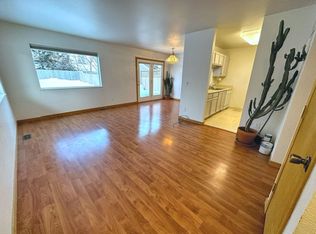 1822 Bellevue Loop, Anchorage, AK 99515