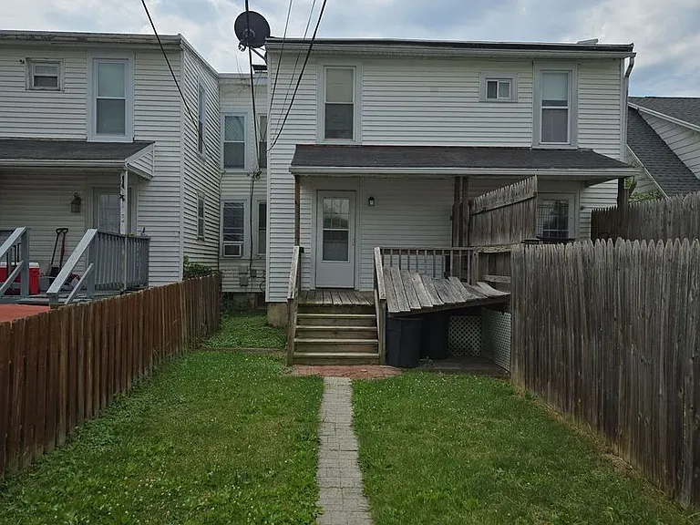 23 Lurgan Ave — Photo 8