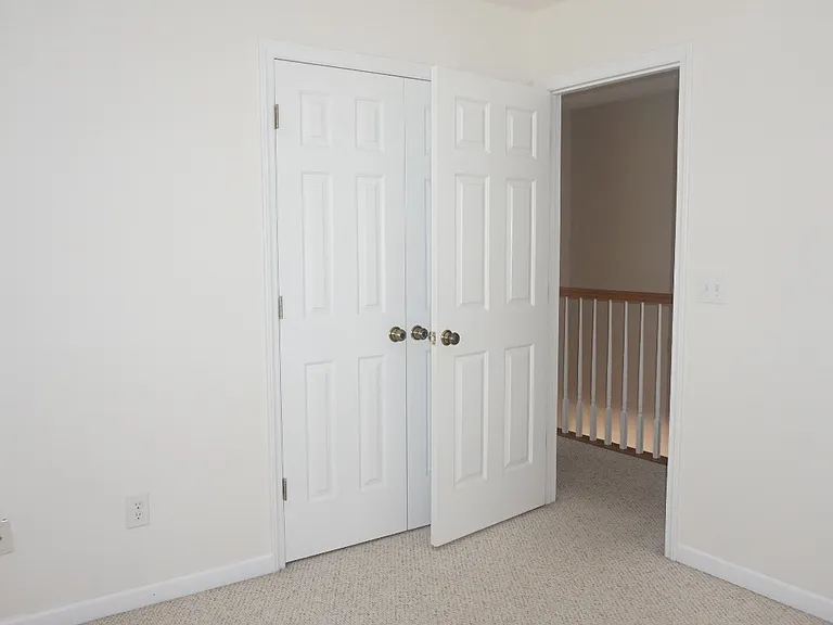 87 Arlington Dr — Photo 26