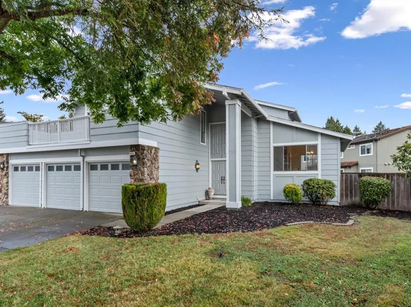 4678 Fir Court, Rohnert Park, CA 94928