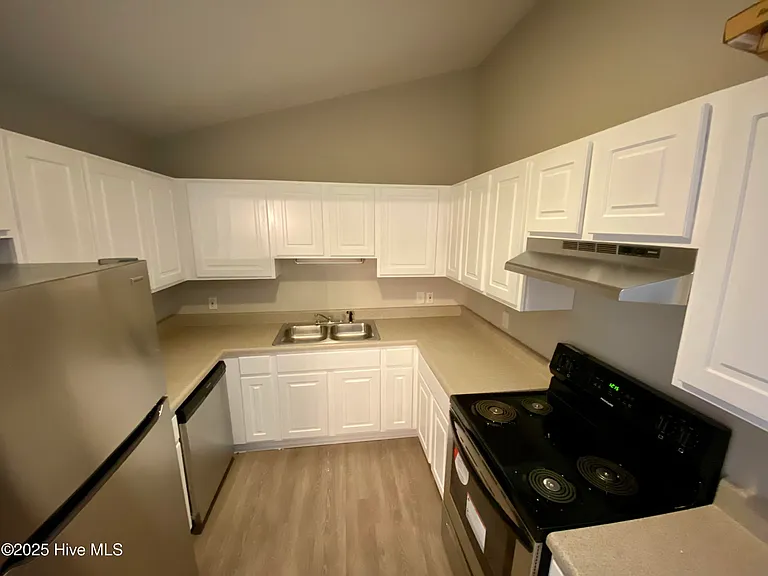3001 Macgregor Downs Rd #102 — Photo 5