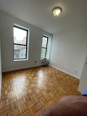 Rented by Glasser Realty LLC | media 11