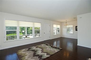3rd image of 3457 Mary Ann St
