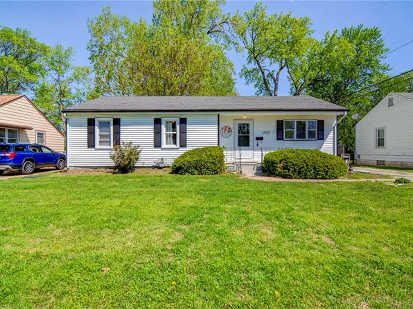 376 E Melrose Ct, Decatur, IL 62526