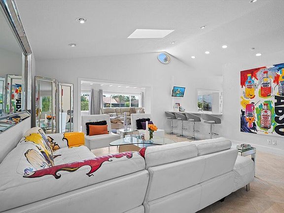 3rd image of 5534 Ainsley Court