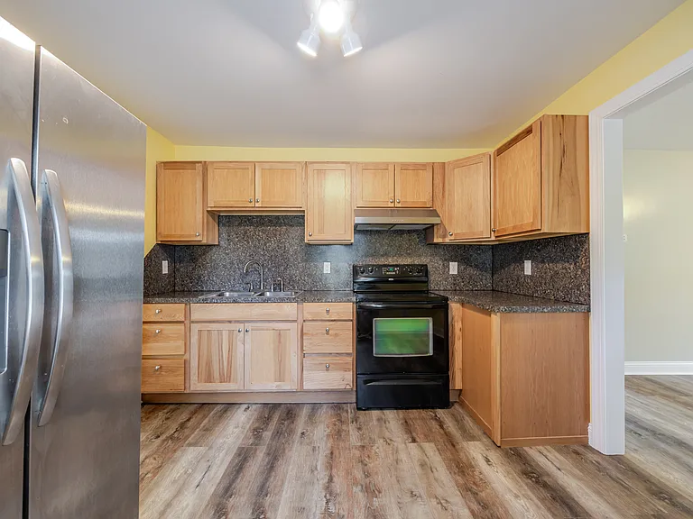 2621 W Willow Dr — Photo 13