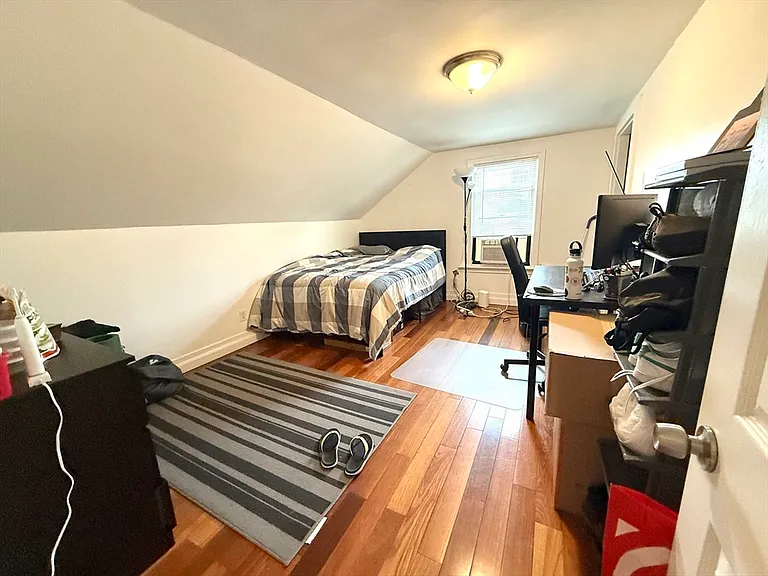 62 School St #2 — Photo 12