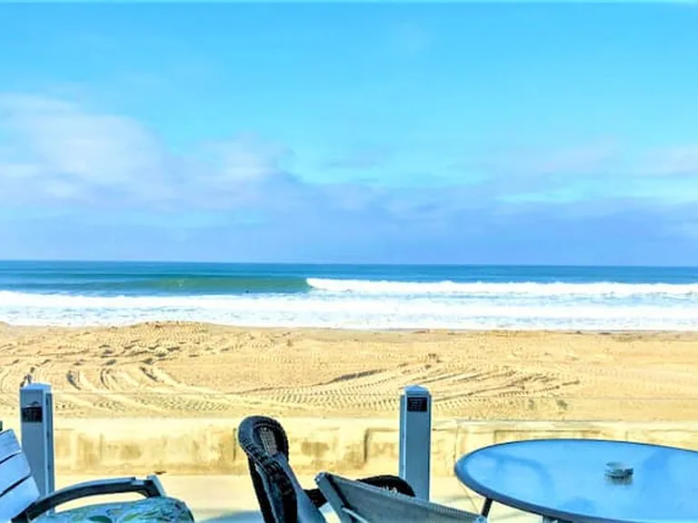 3237 Ocean Front Walk — Photo 3