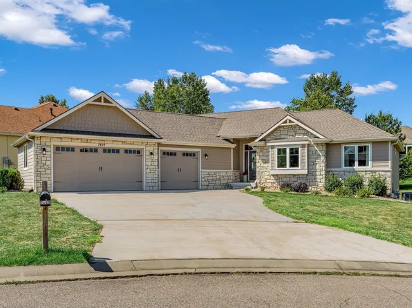 7439 SW Kings Forest Ct, Topeka, KS 66610