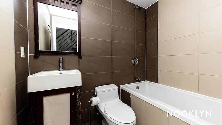 Rented by Nooklyn NYC LLC | media 14