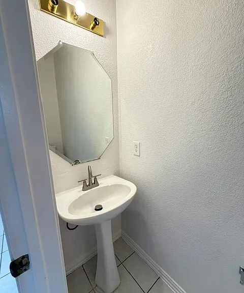 8404 Pipe Stone Dr — Photo 10